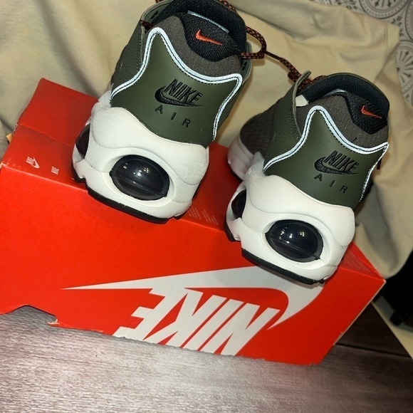 NEW IN BOX ? 2023
Air Max TW \'Cargo Khaki\' main image 4